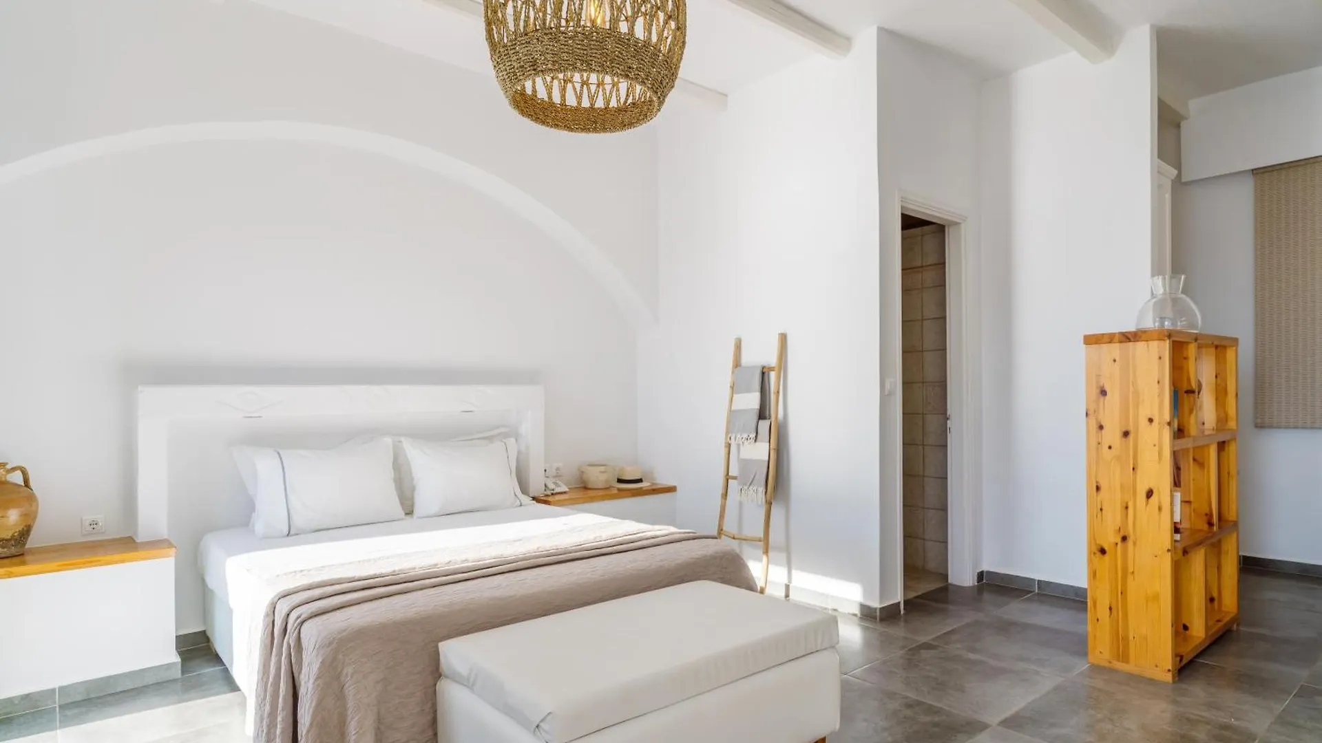 Kanakis Apartments Asos